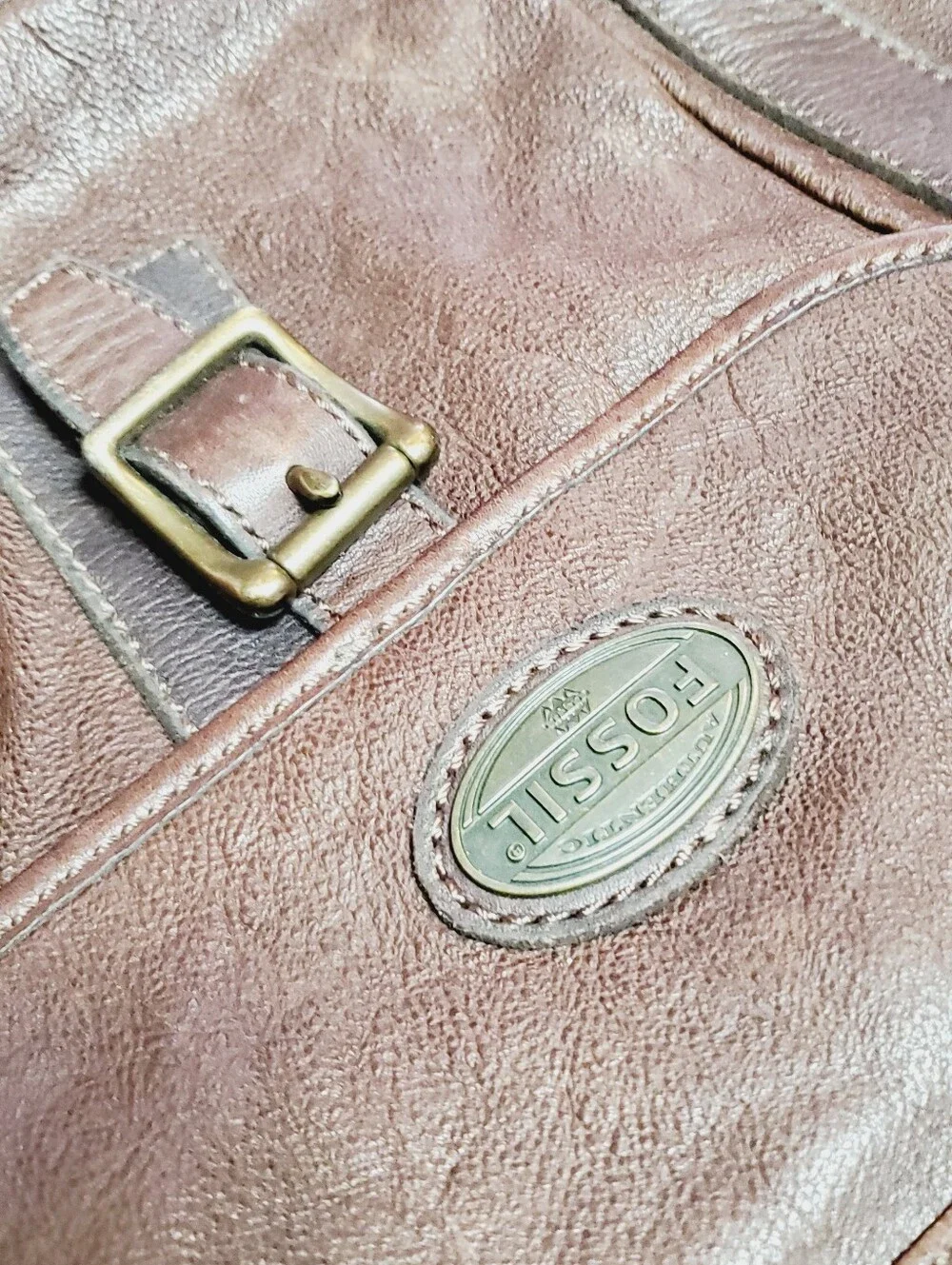 Fossil briefcase pre